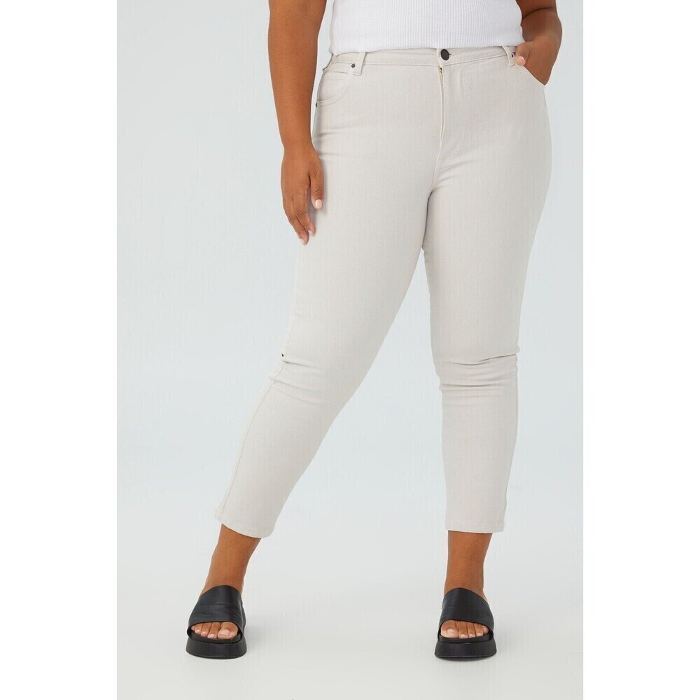 Women’s Jeans High Rise Curve Taylor Mom Jeans beige Cotton On Size 16